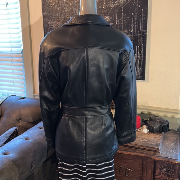 Vintage Valerie Stevens New Zealand Lambskin Belted Leather Jacket - Picture 2 of 8